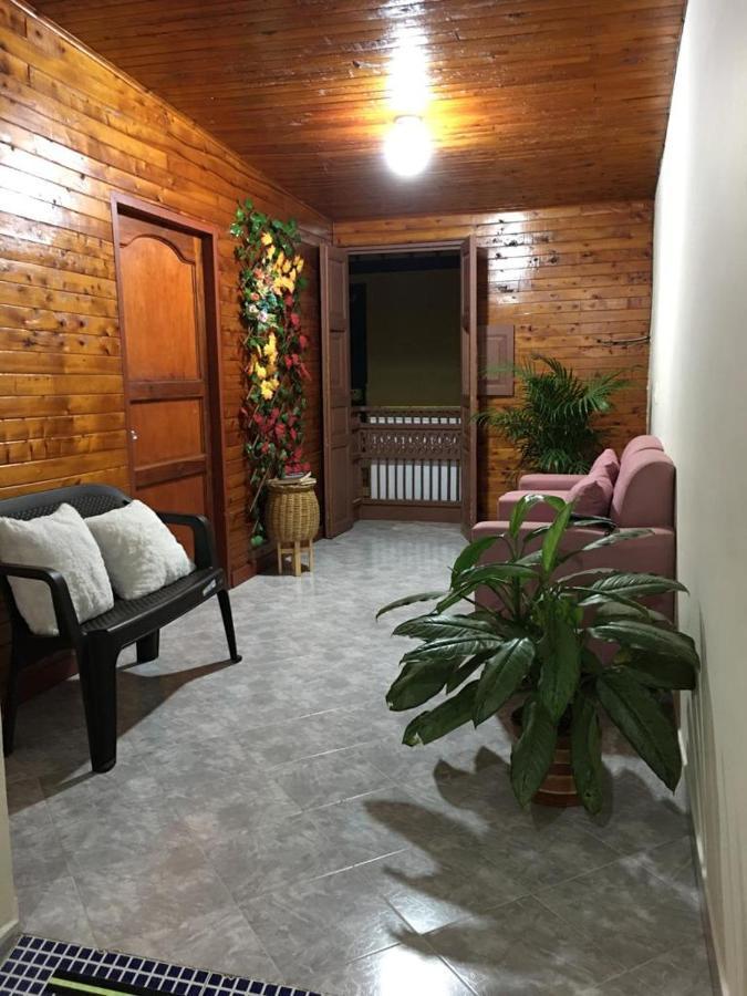 A&D Guadalupe Apartahotel 贾丁 外观 照片